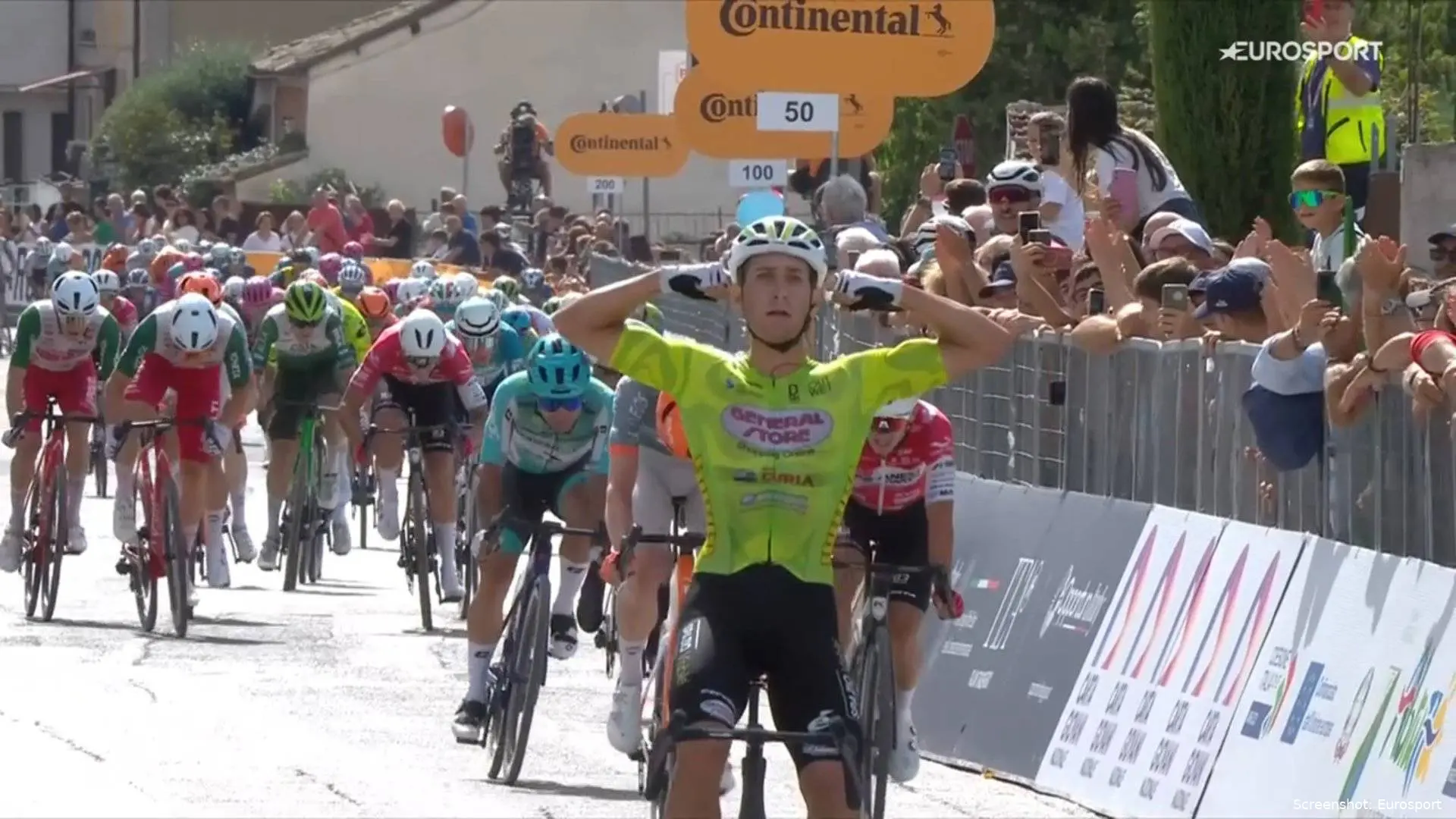 Filippo D'Aiuto wins stage 3 of the Giro d'Abruzzo