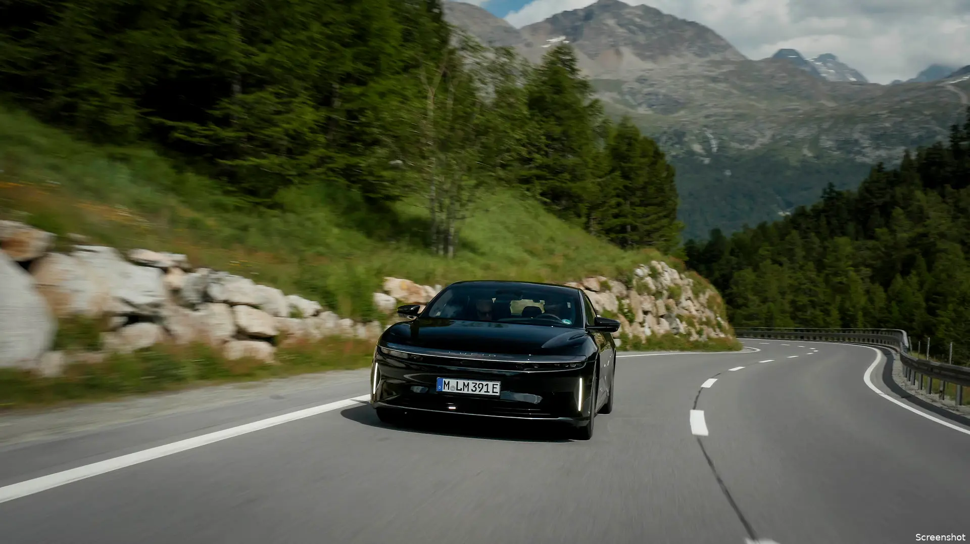 lucid air grand touring guinness world records title 4