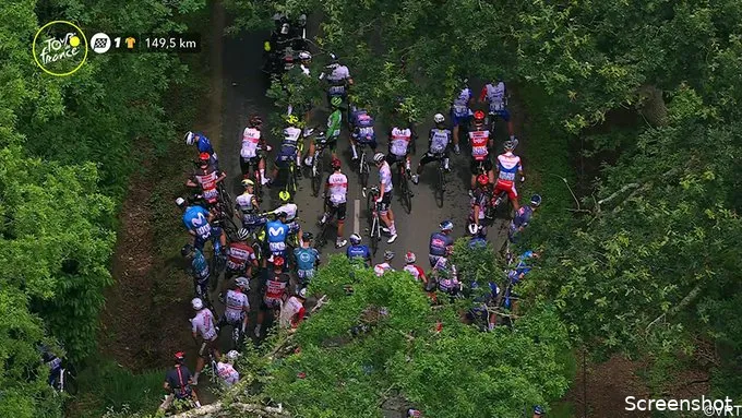 ss protest tour de france