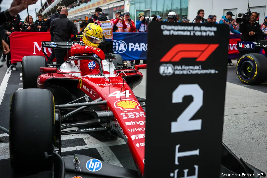 lewis-hamilton-podium-canada-ferrari-15