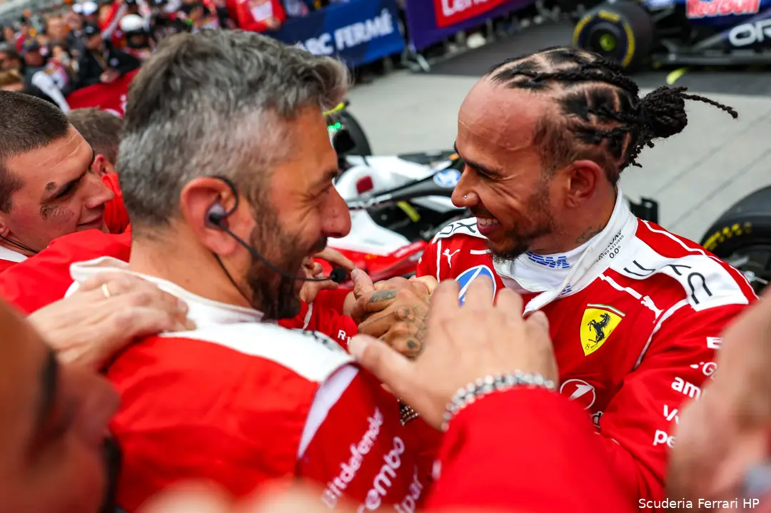 lewis-hamilton-podium-canada-ferrari-16