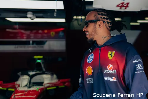 ferrari-china-lewis-hamilton