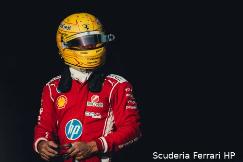 lewis-hamilton-ferrari-china-2026-11-1-1263-2
