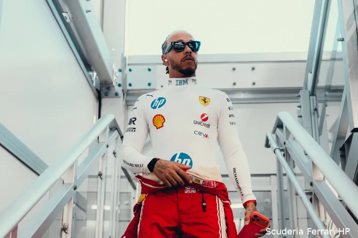 lewis-hamilton-ferrari-canada-vrijdag-1