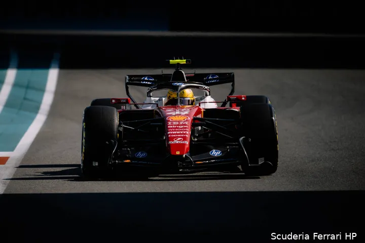 lewis-hamilton-sf-26-ferrari-miami-2026-13