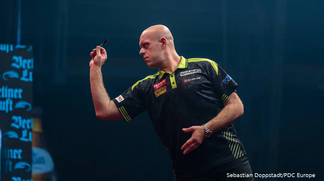 Michael van Gerwen in action