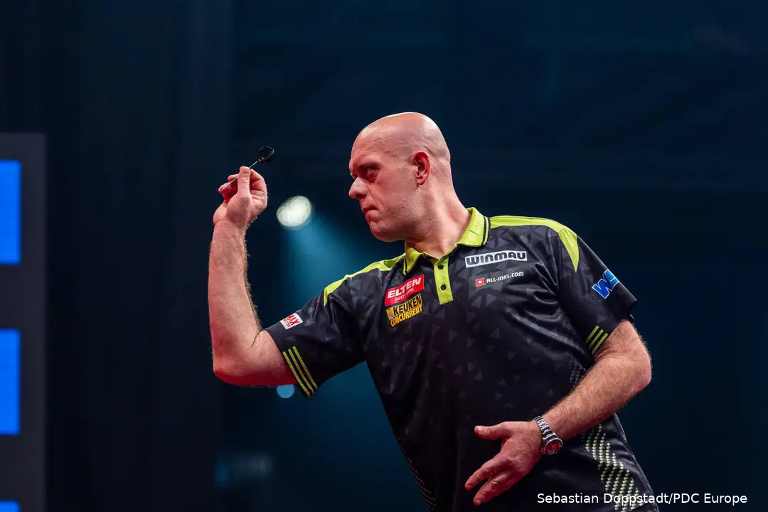 Michael van Gerwen in action