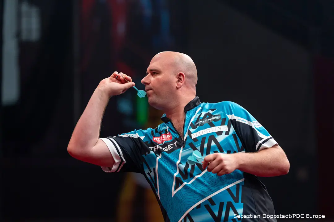 Rob Cross in action