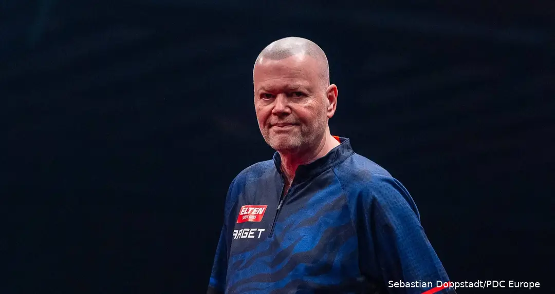 Raymond van Barneveld hadert.