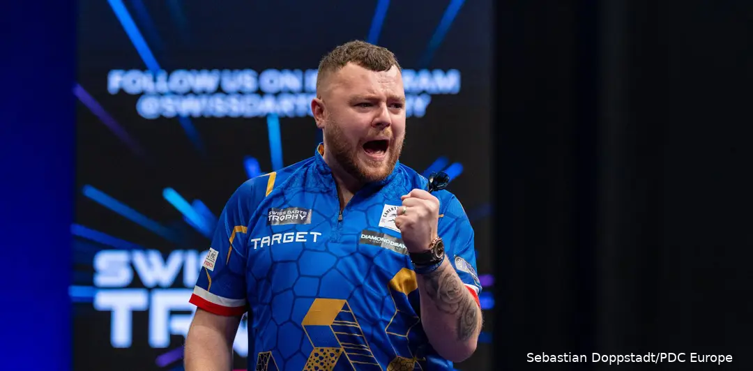 Josh Rock ballt die Faust