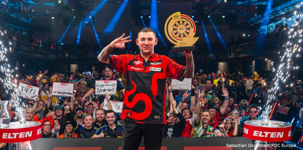 Nathan Aspinall triumphierte am vergangenen Wochenende bei der German Darts Championship