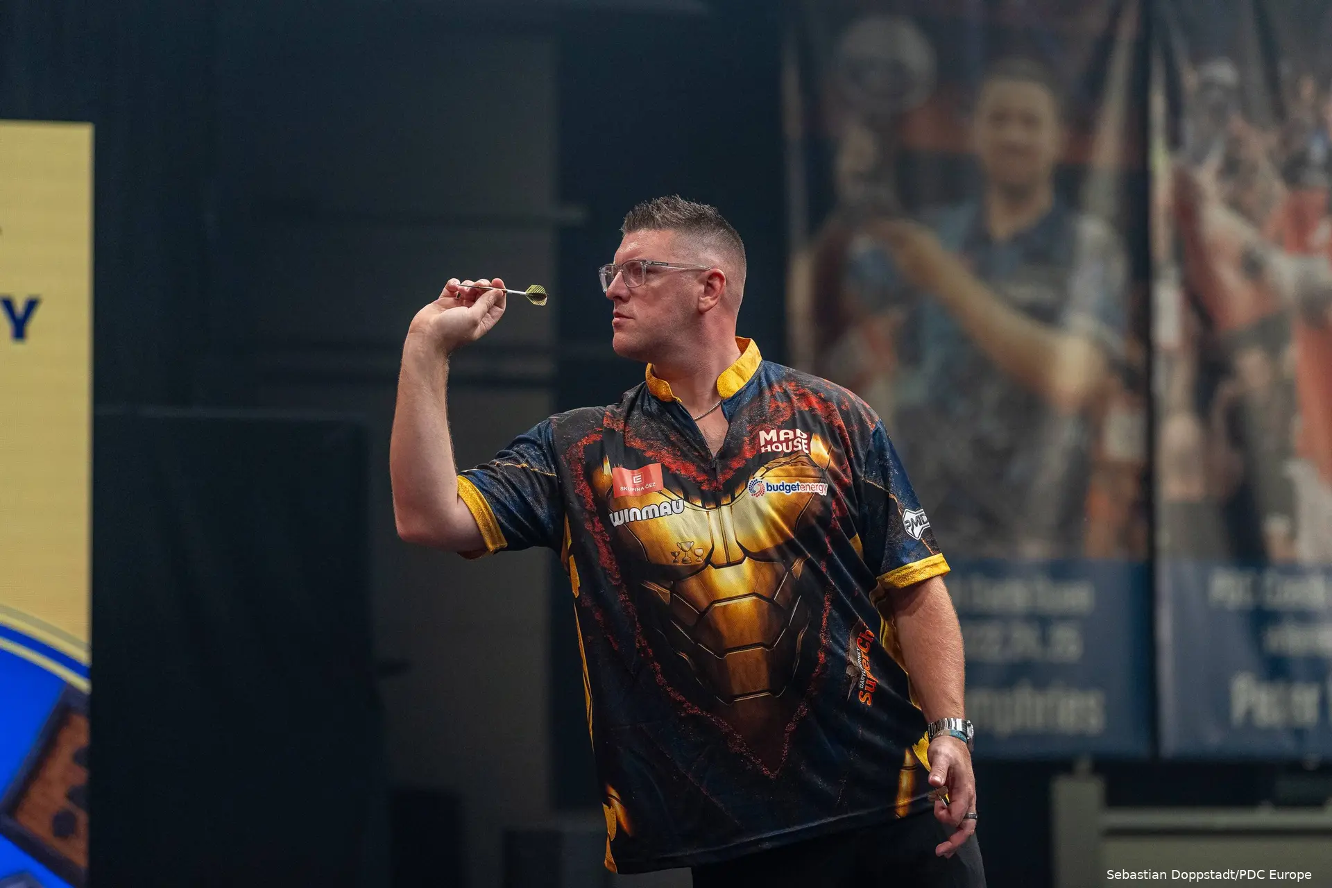 Daryl Gurney (3)