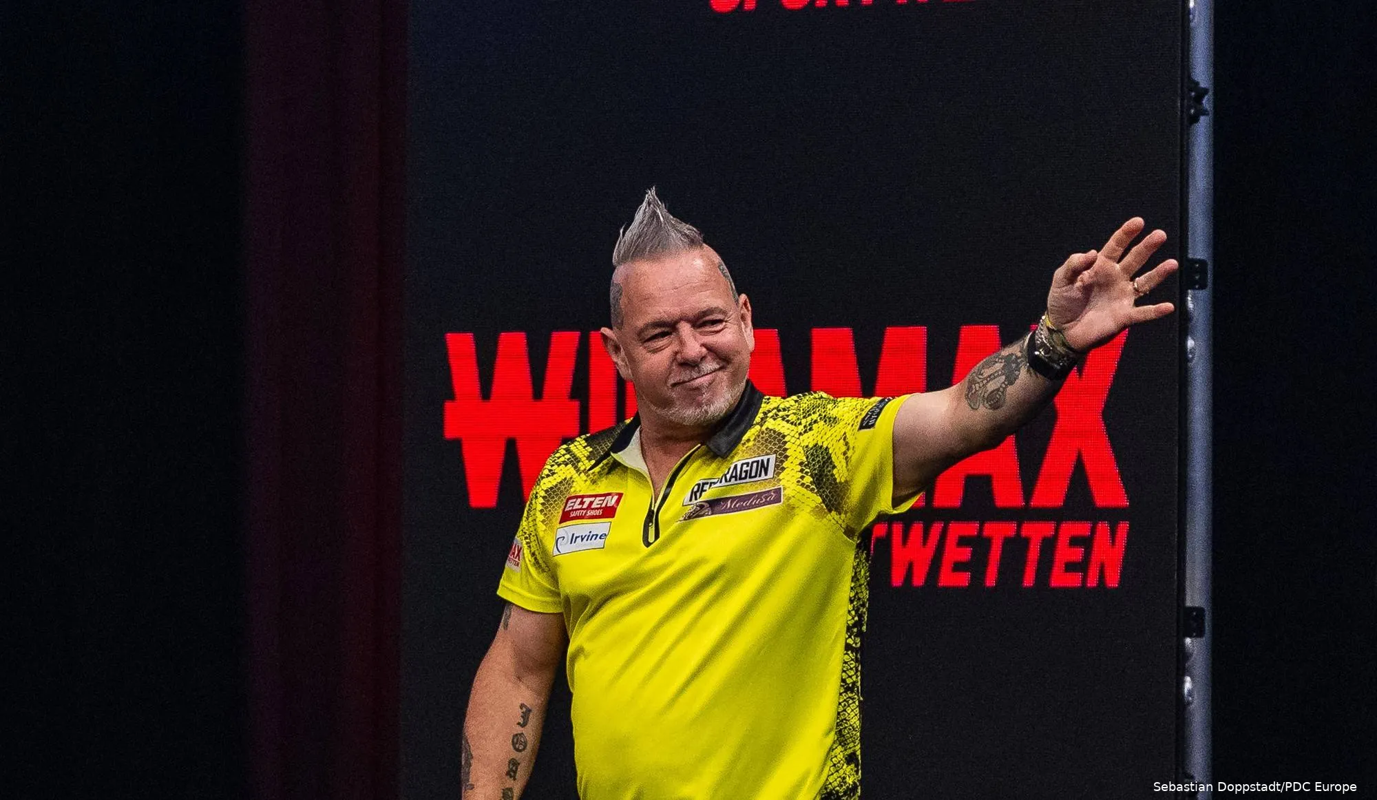 Peter Wright (2)