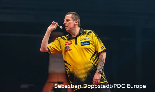 Dave Chisnall in Aktion auf der WM-Bühne