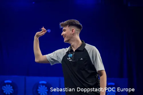 Der jüngste Spieler der PDC Pro Tour: Yorick Hofkens (18)