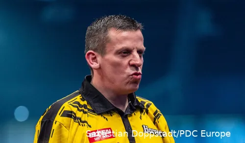 Dave Chisnall (1)