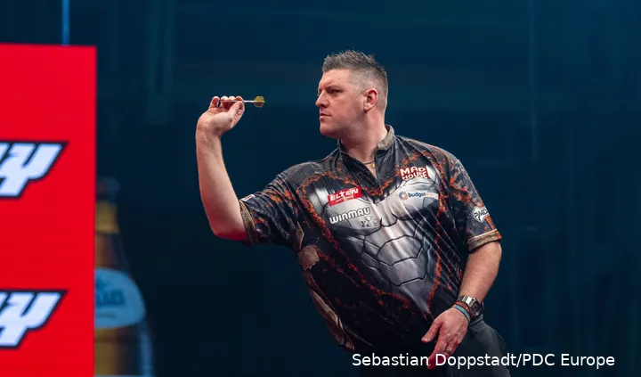 Daryl Gurney (1)