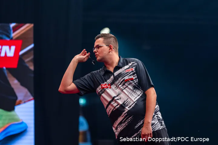 Gian van Veen in action