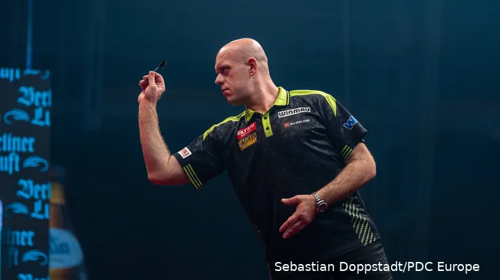 Michael van Gerwen in action