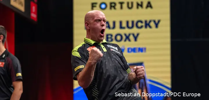 Michael van Gerwen in action this weekend.