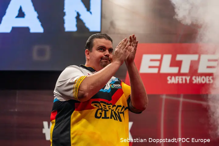 Gabriel Clemens auf der Euro-Tour-Bühne.