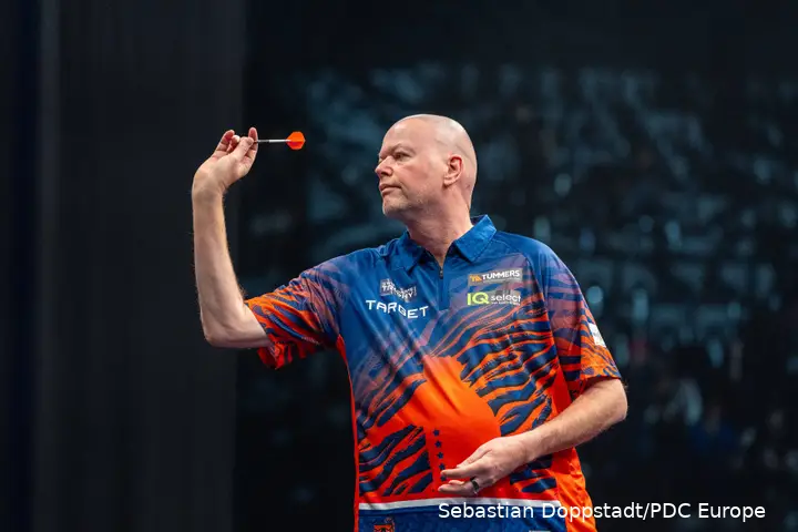 Raymond van Barneveld in Aktion