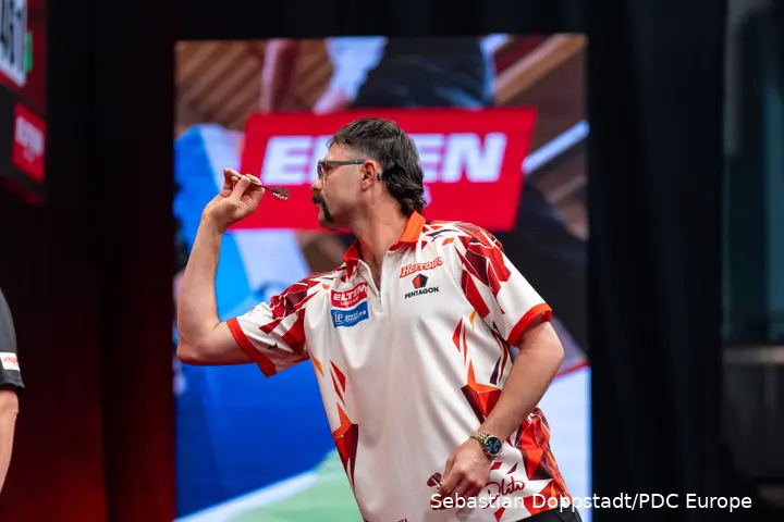 Damon Heta in actie