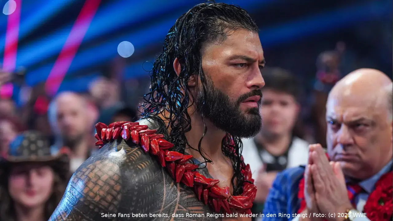 wwe roman reigns 0823