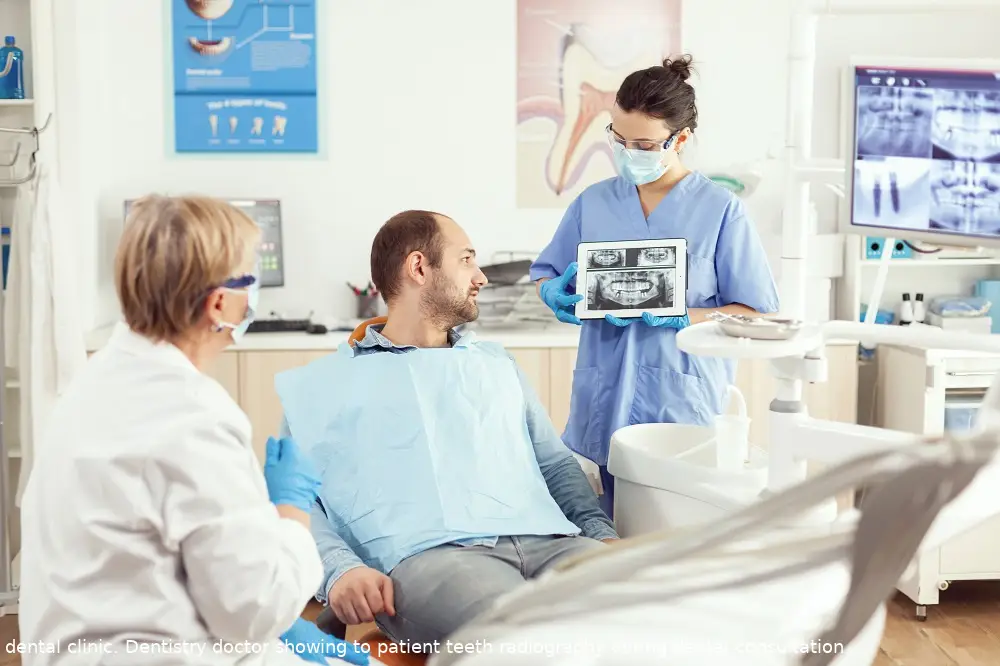 kada rekomenduojama rinktis dantu implantus