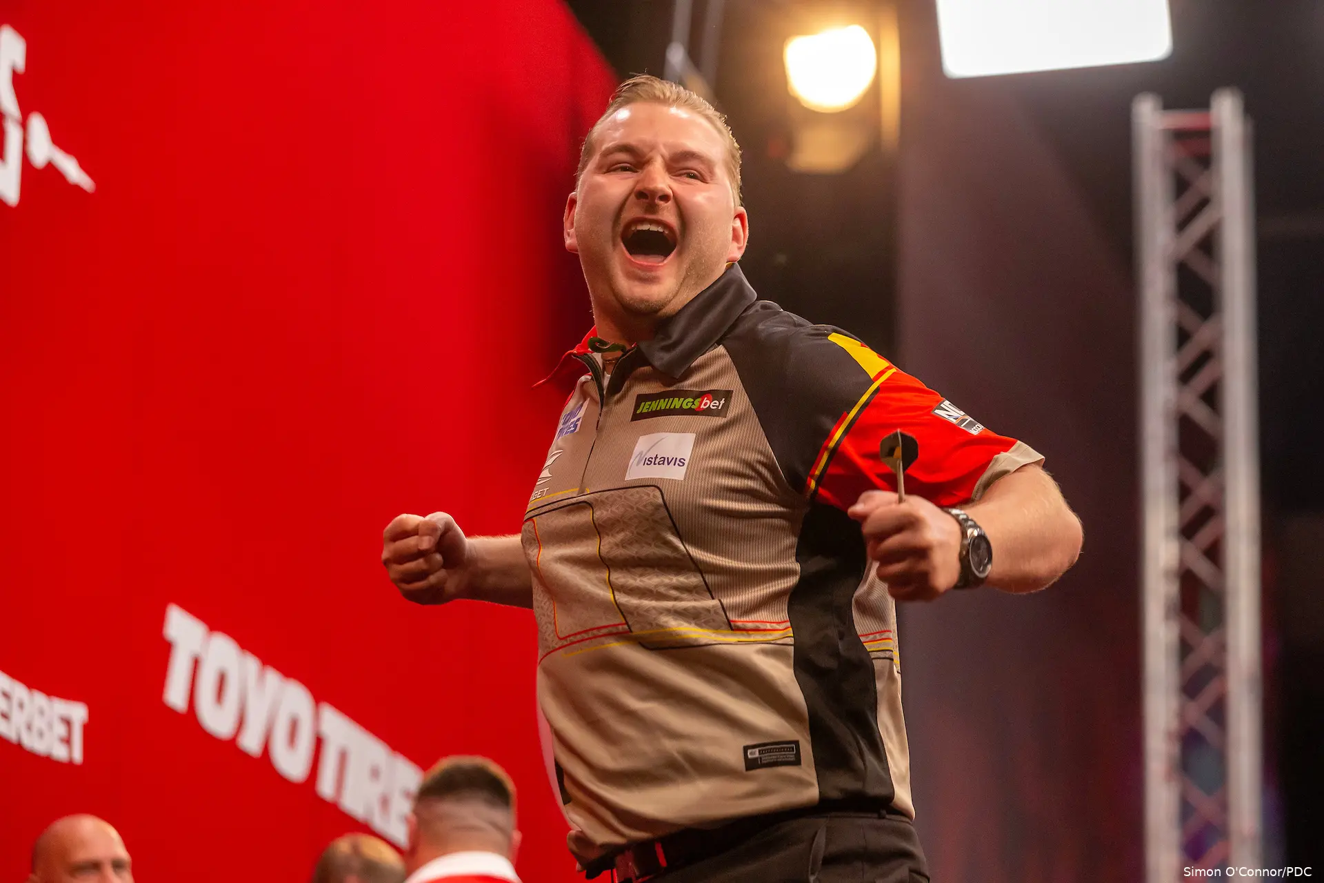 2023pdmqf dimitri van den bergh08