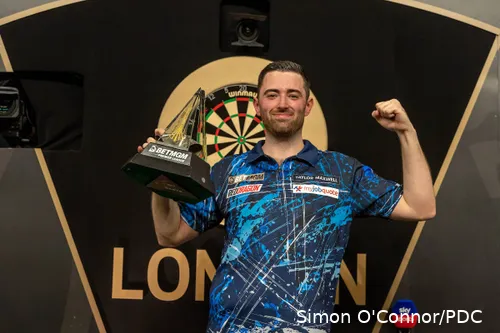 Luke Humphries gewann die diesjährige Premier League Darts
