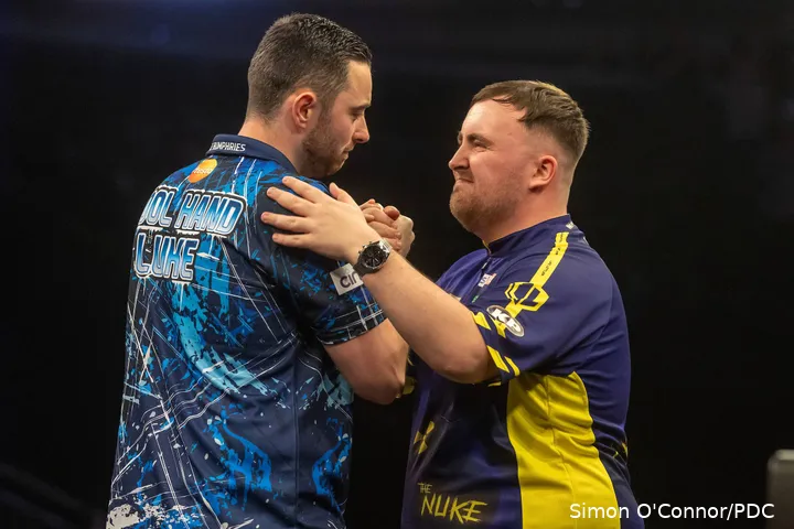 Luke Humphries and Luke Littler wish each other good luck