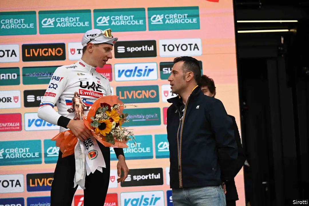 tadej pogacar vincenzo nibali