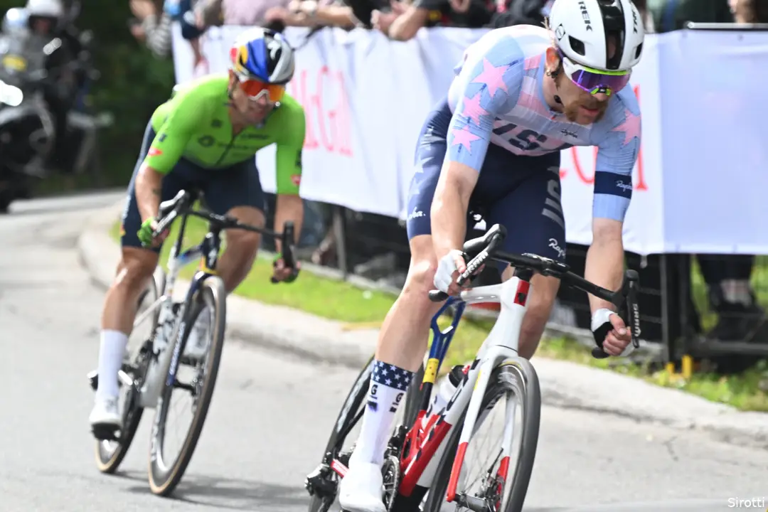 Simmons Roglic