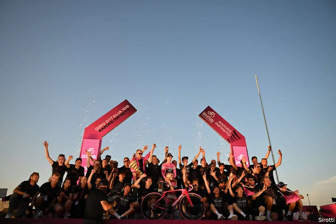 visma-lease-a-bike-giro-2026