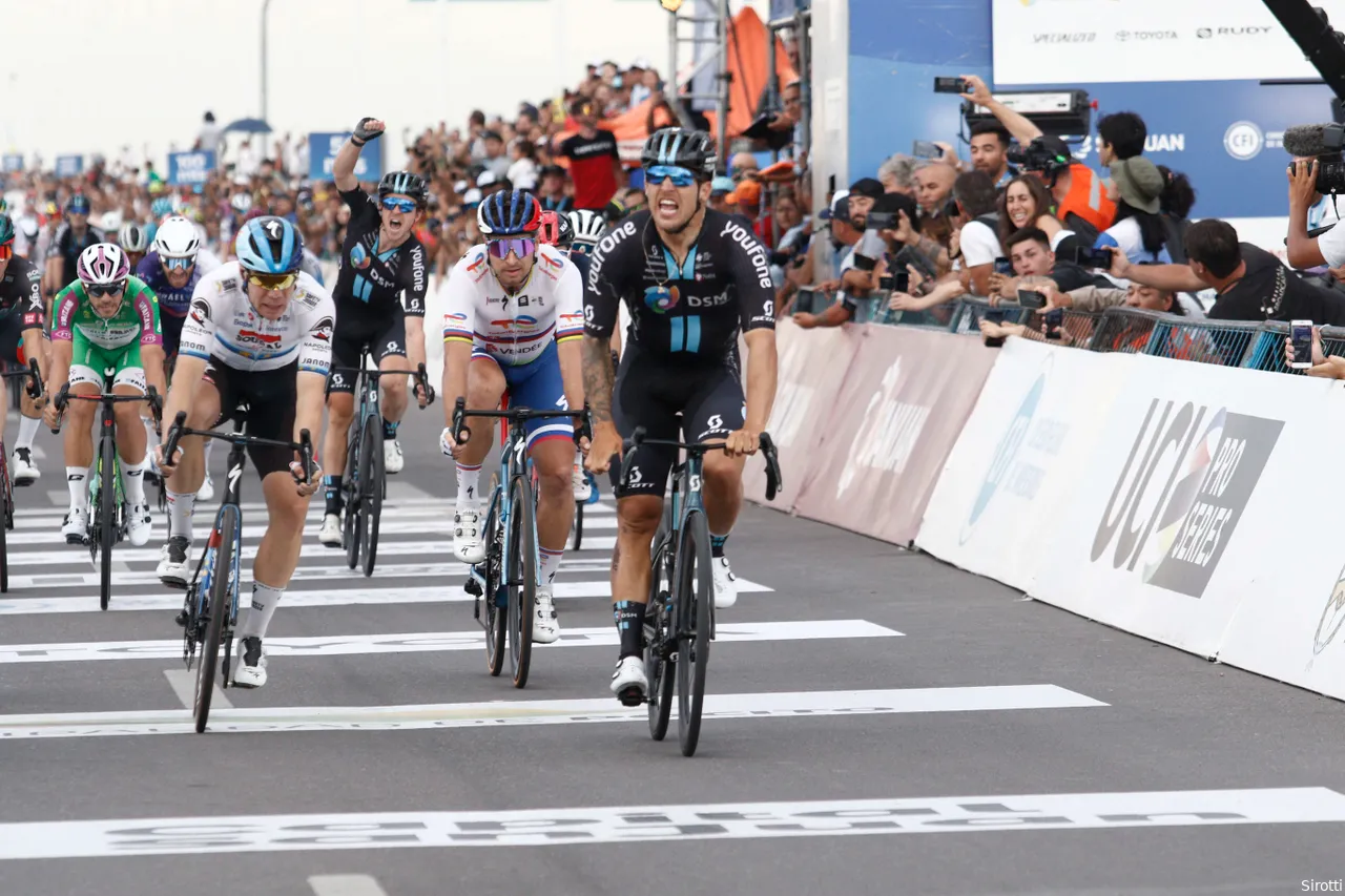 Welsford beat world class riders such as Fabio Jakobsen and Peter Sagan in the Vuelta a San Juan (January 2023)