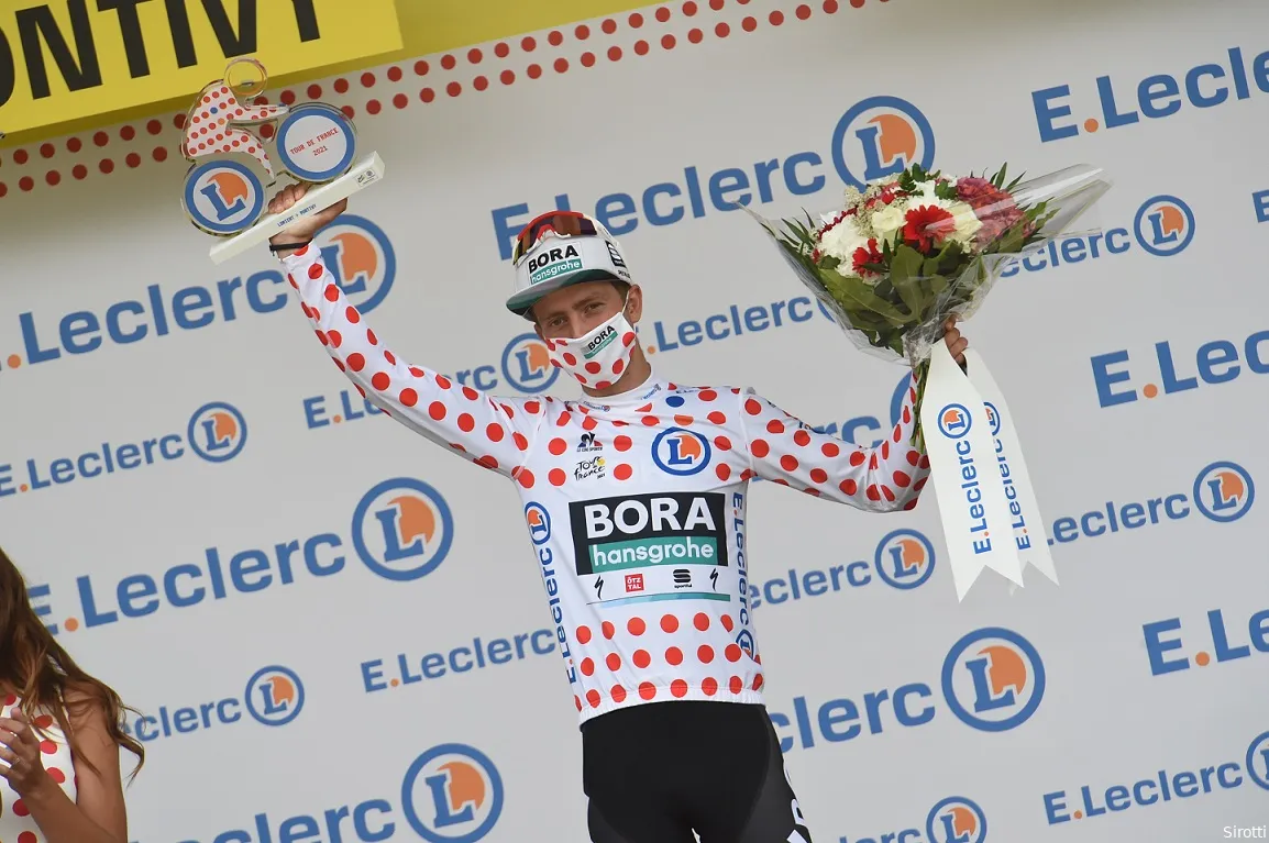 In the 2021 Tour de France, Schelling wore the polka dot jersey for one day
