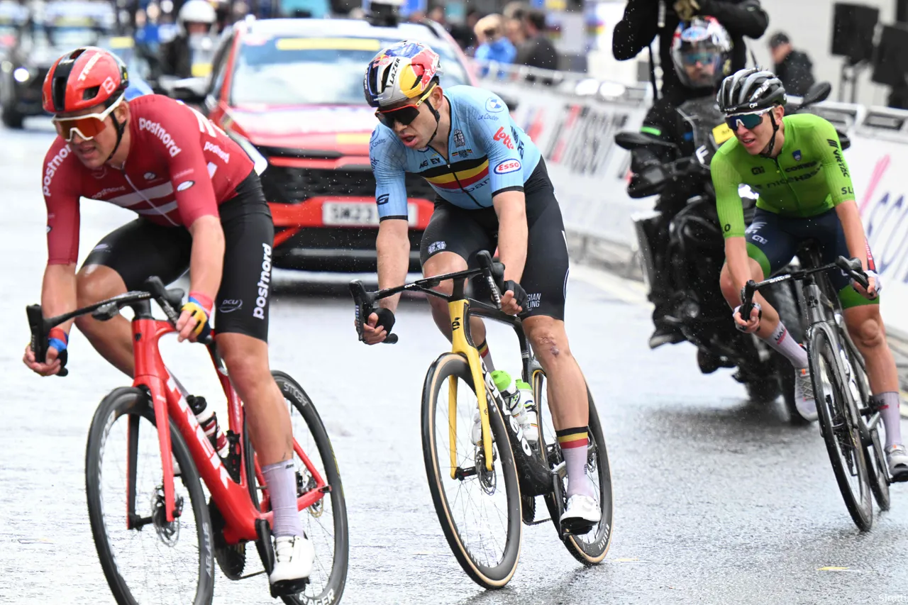 Pedersen (left) at the World Cup against Van Aert and Pogacar