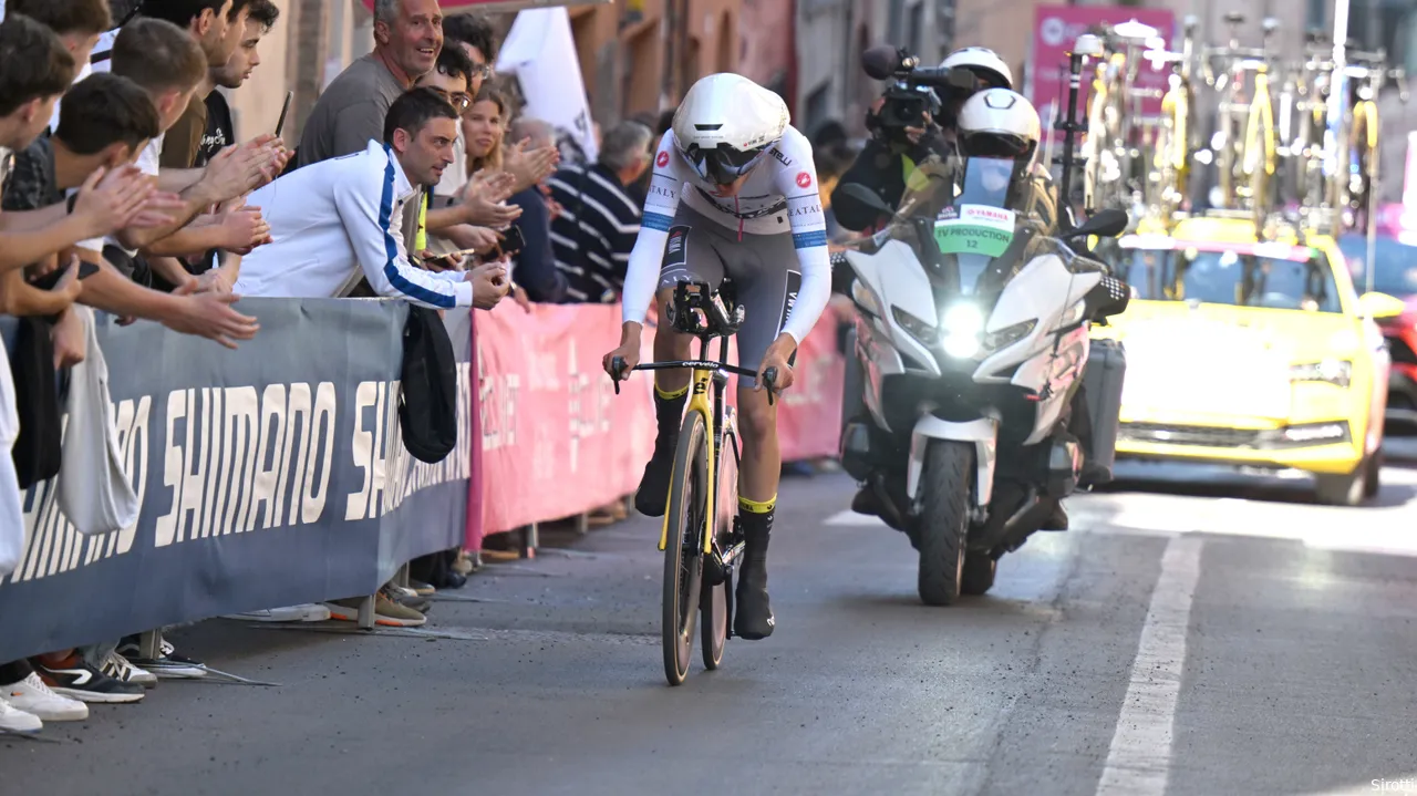 Uijtdebroeks in the time trial on day seven