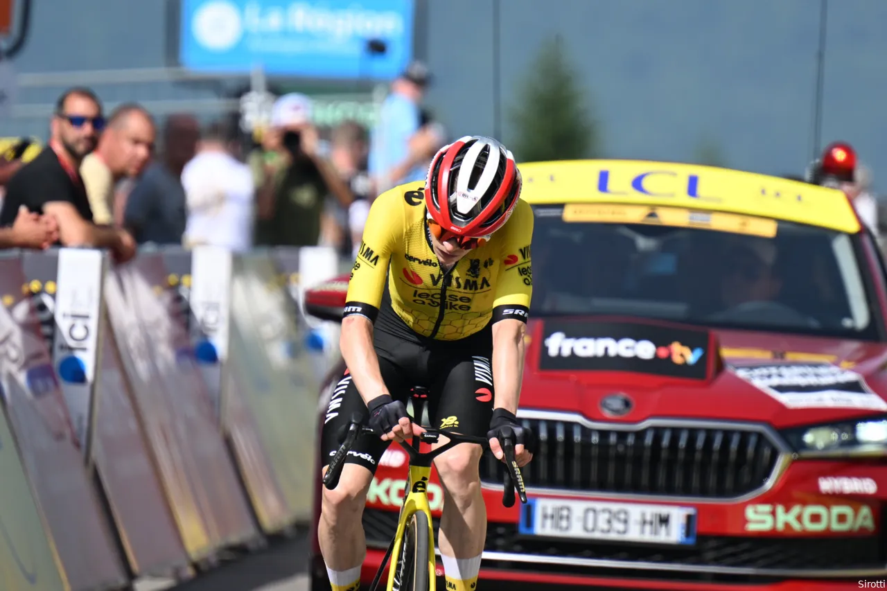 Vingegaard ultimately lost one minute and one second to stage winner Pogacar