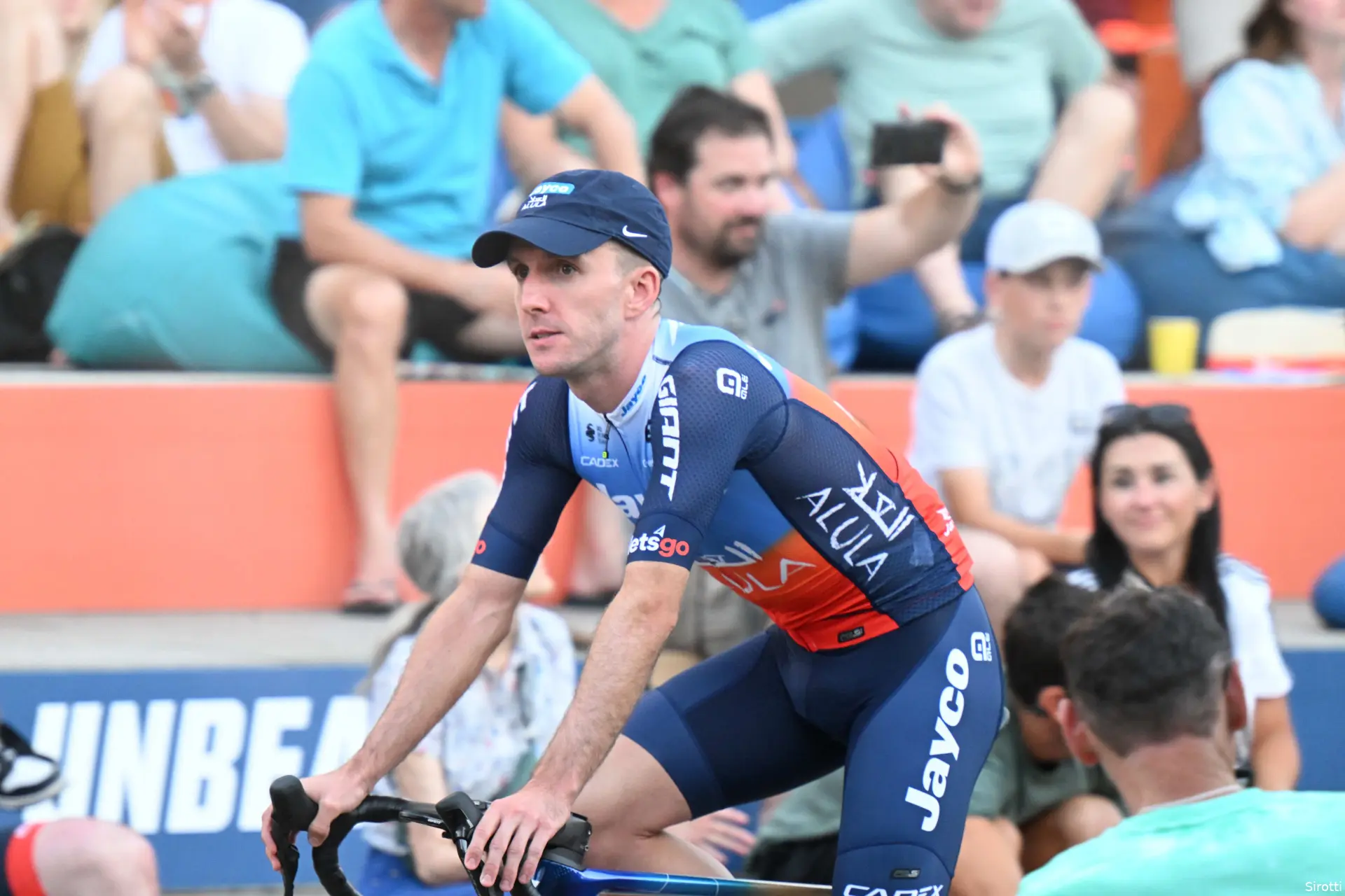 simon yates
