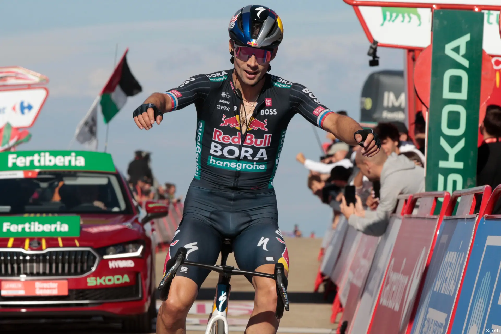 primoz roglic 3