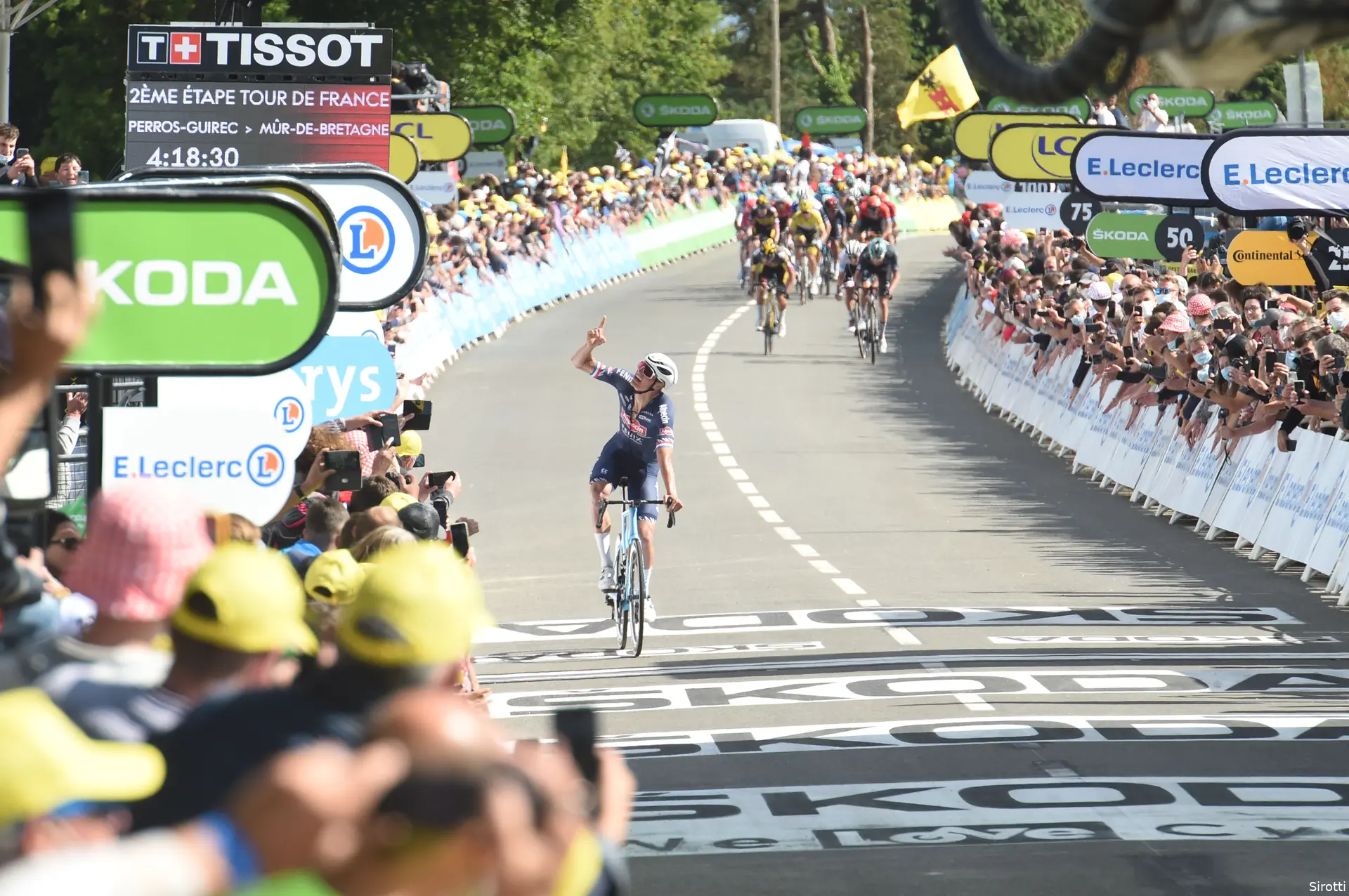 van der poel tour sirotti