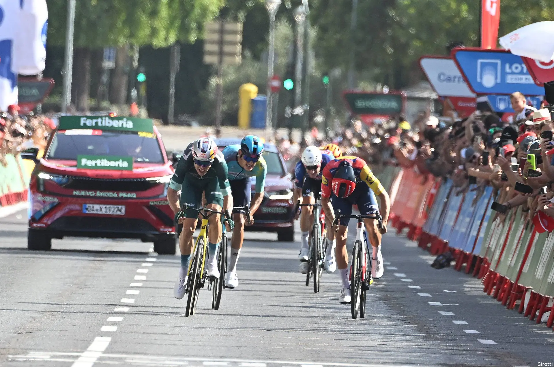 van-aert-nys