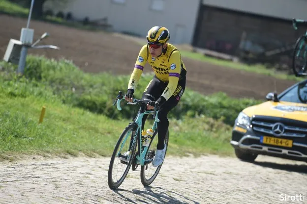 sirotti Van Aert
