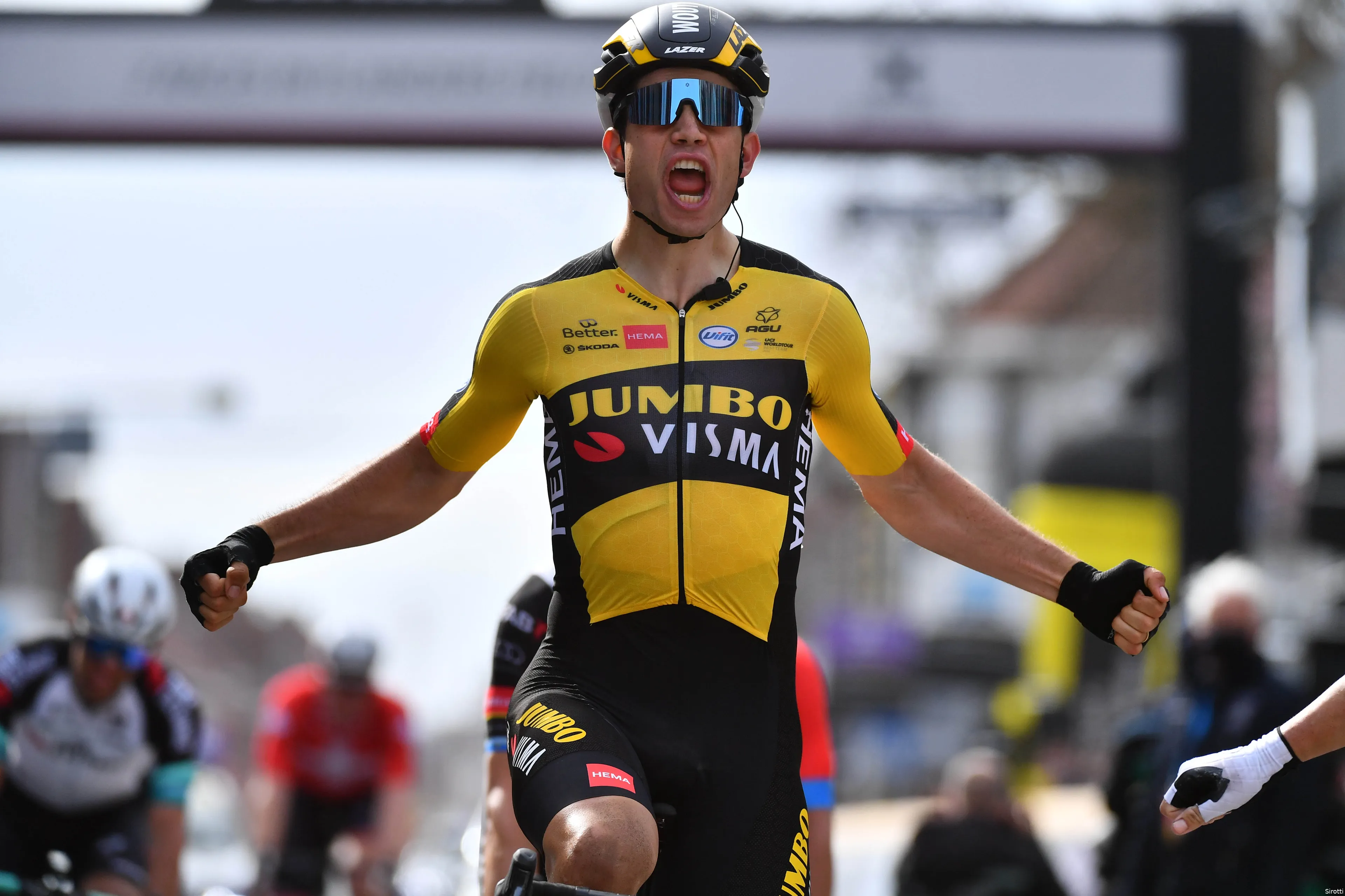 wout van aert sirotti