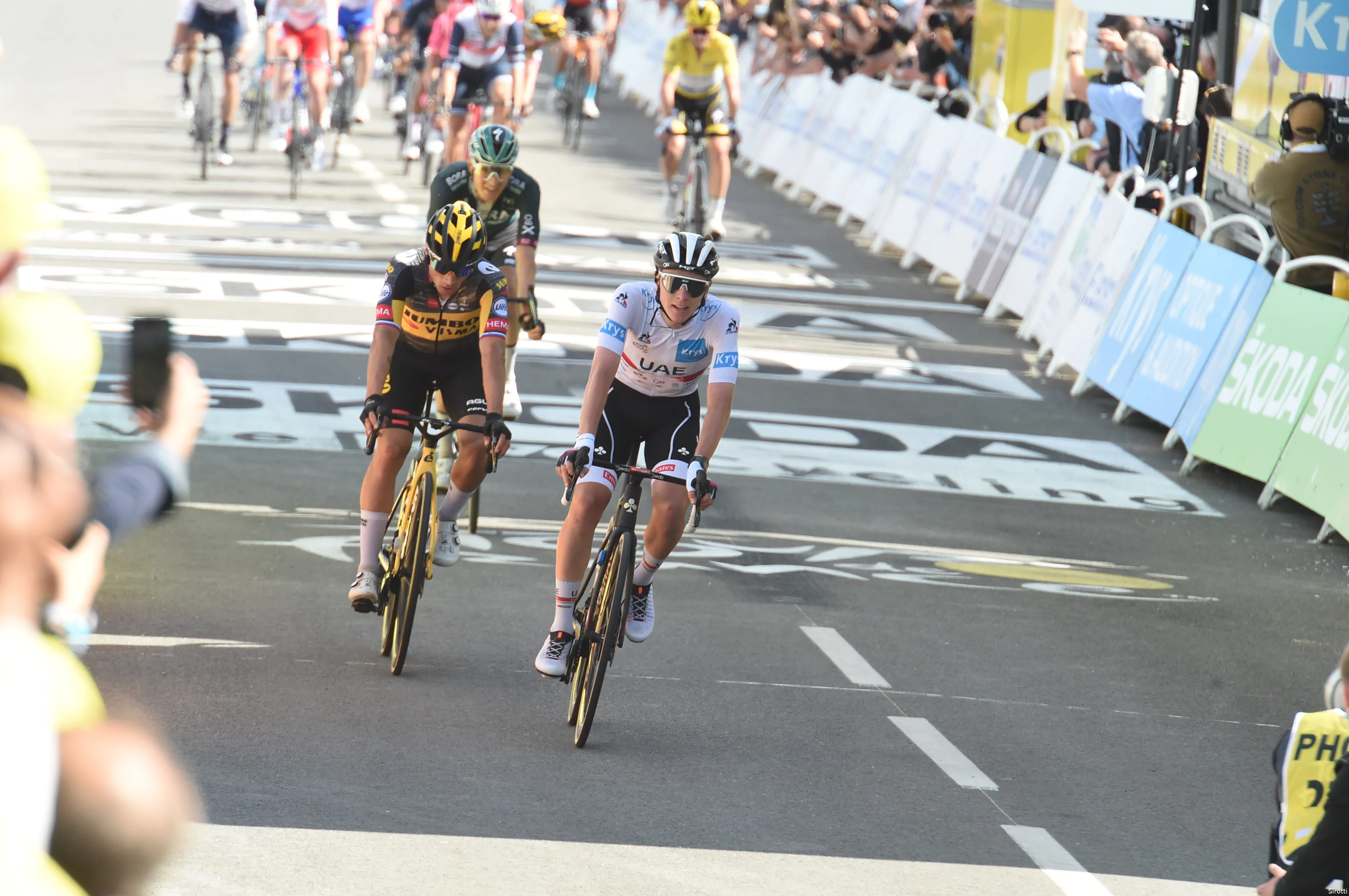 Pogacar roglic sirotti