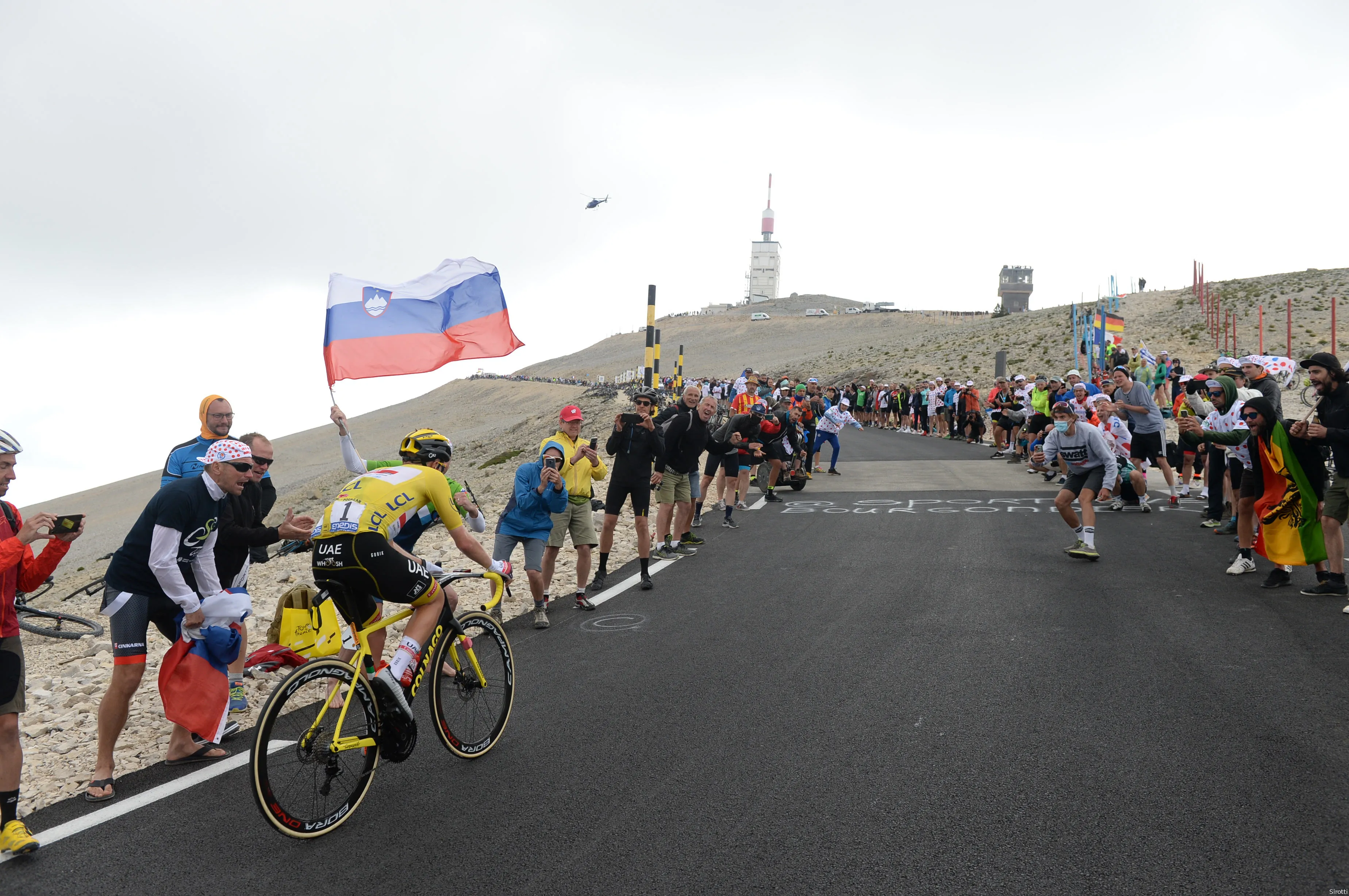 Tadej Pogacar mont ventoux