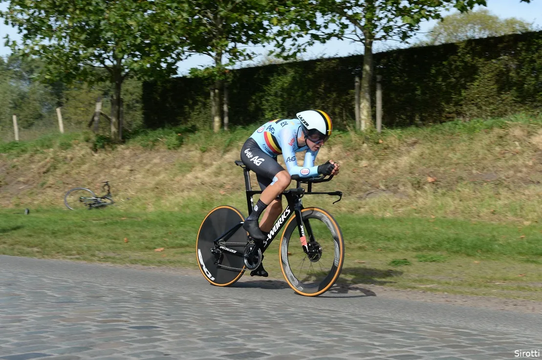 Uijtdebroeks Sirotti