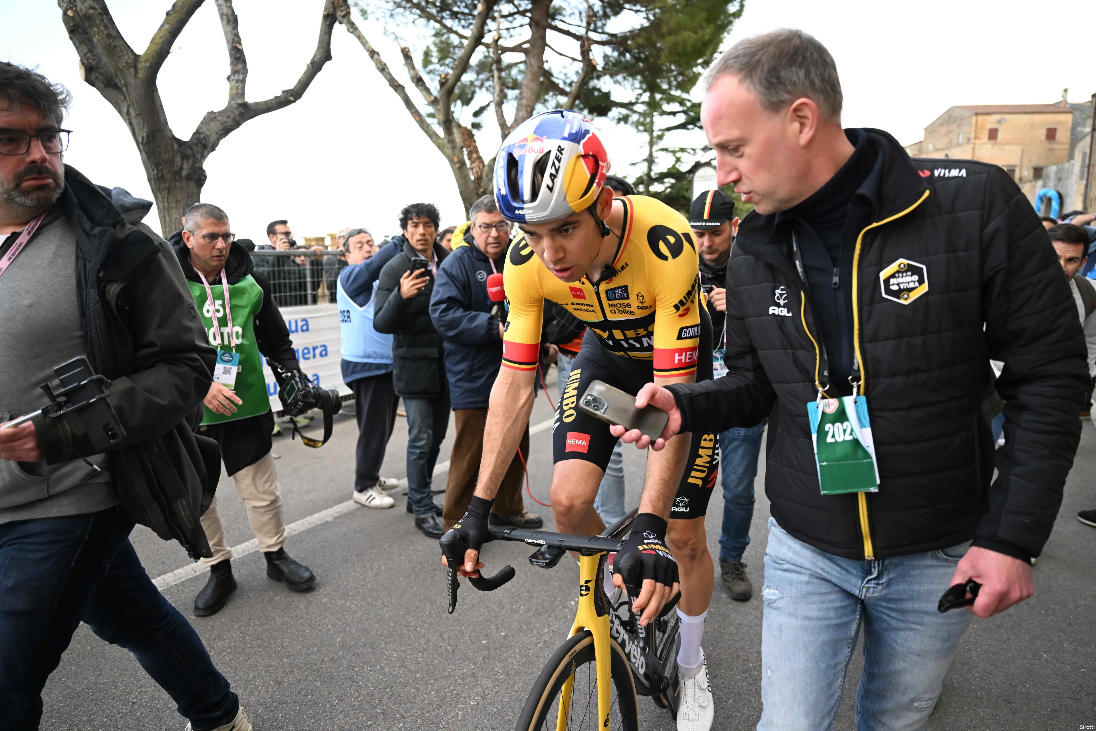 wout van aert ard bierens